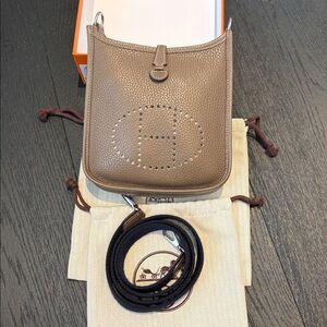 Hermès Evelyne 16 bag